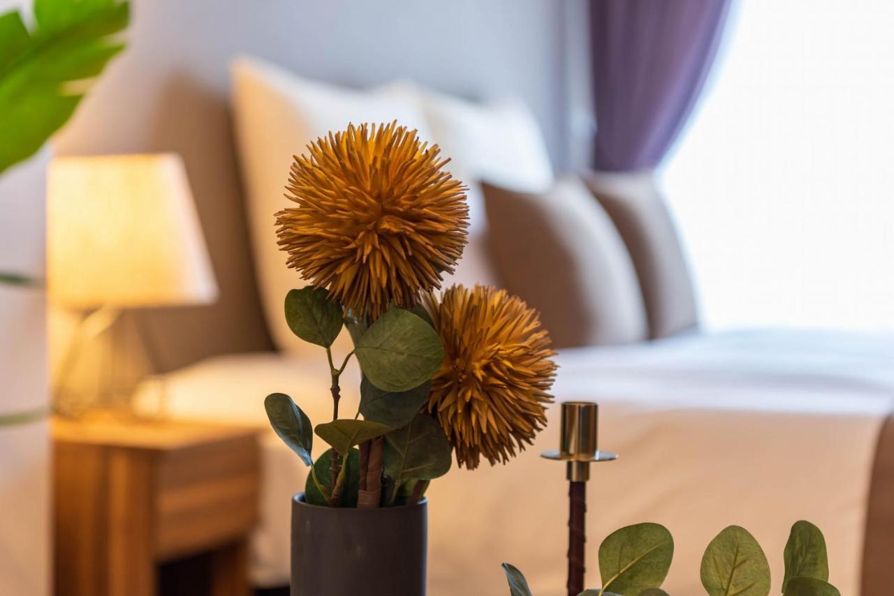 Fds Nexus Apartment Осака Екстериор снимка